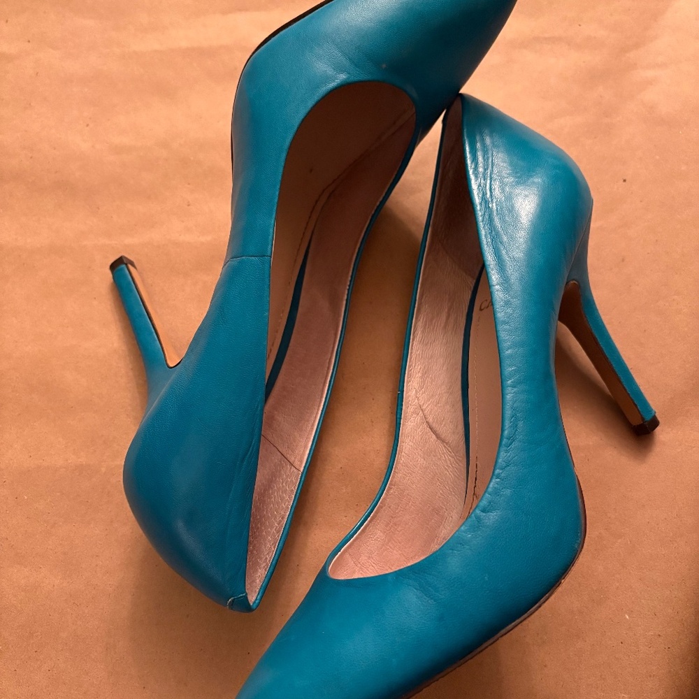 Vince Camuto vintage pump
